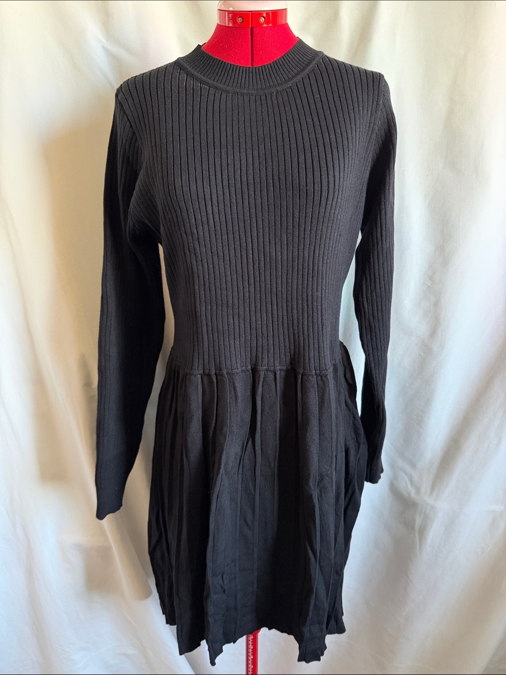 Black Ribbed Long-Sleeve Knit Dress